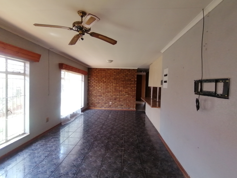 3 Bedroom Property for Sale in Randlespark North West